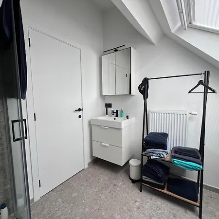 Laurent - Gitoo Apartment